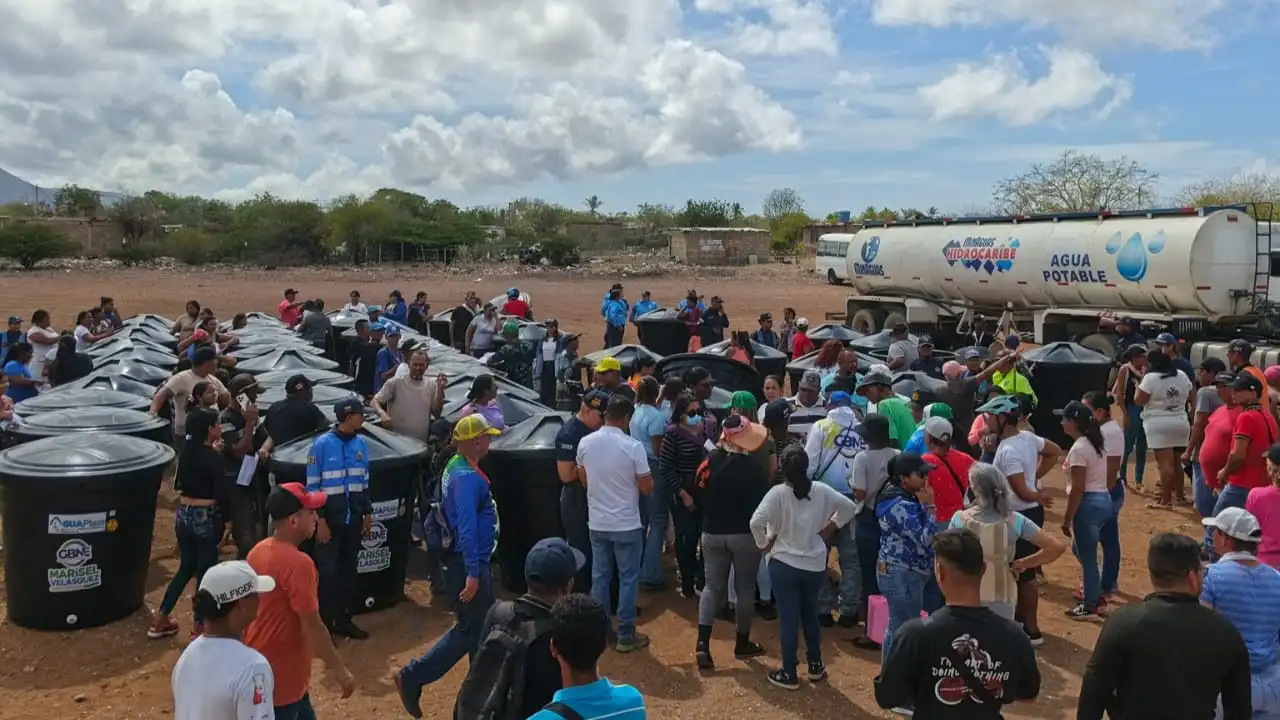 marisel-tanques-y-camion